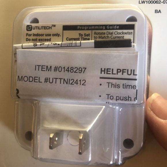 Utilitech Outlet Timer for Indoor Use. Manual. 24 hour repeating cycle - Picture 6 of 6